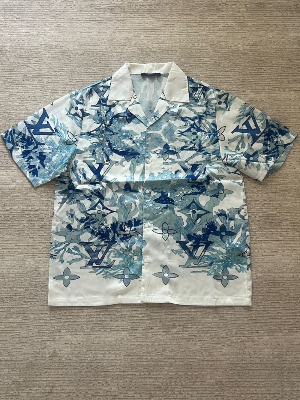 Louis Vuitton Silk Short Sleeve Shirt Blue & White Floral Monogram Print Large